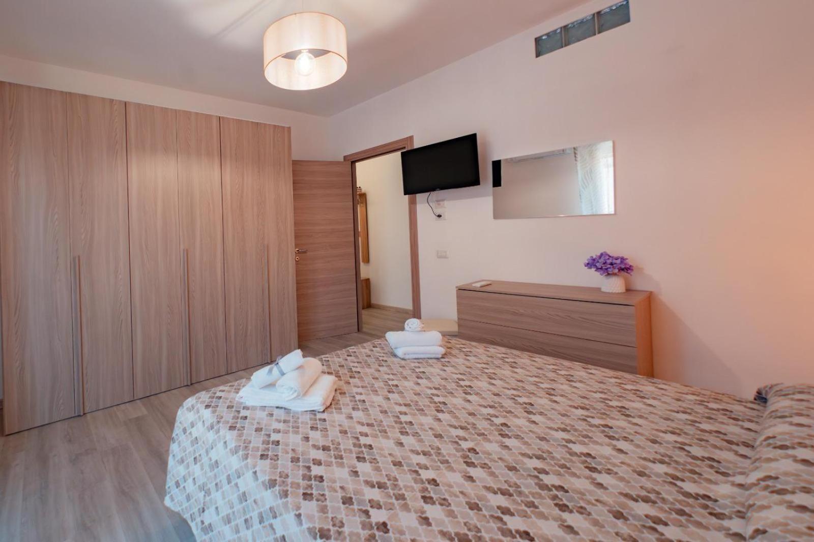 Guest House Чефалу Екстер'єр фото